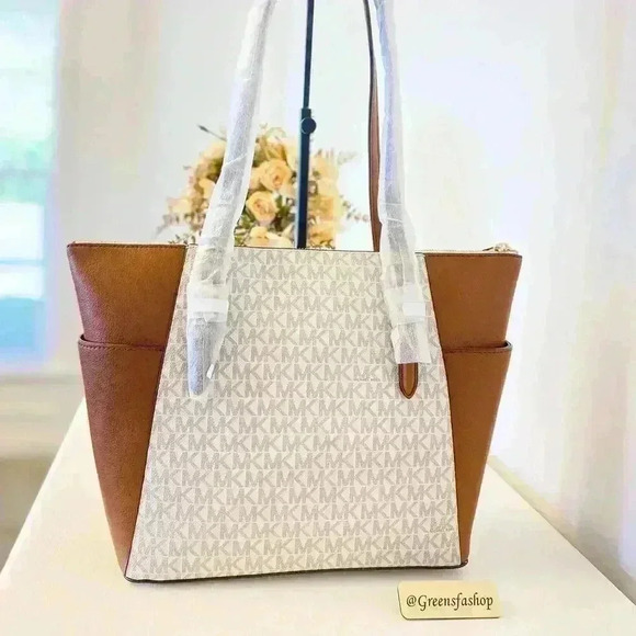 Michael Kors Charlotte Top Zip Tote shoulder bag Vanilla - Picture 6 of 11